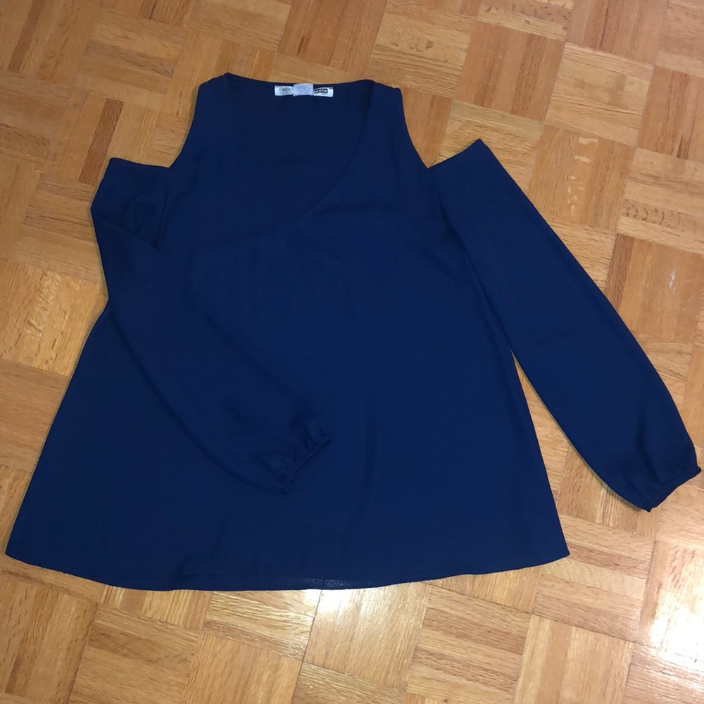 Cold shoulder navy blouse